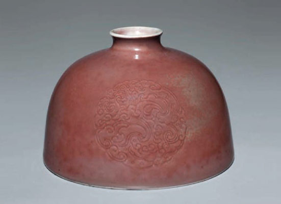 Imperial Kangxi Porcelain from the Dawentang Collection